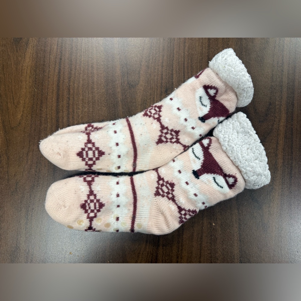 Sock slippers- nonslip bottoms